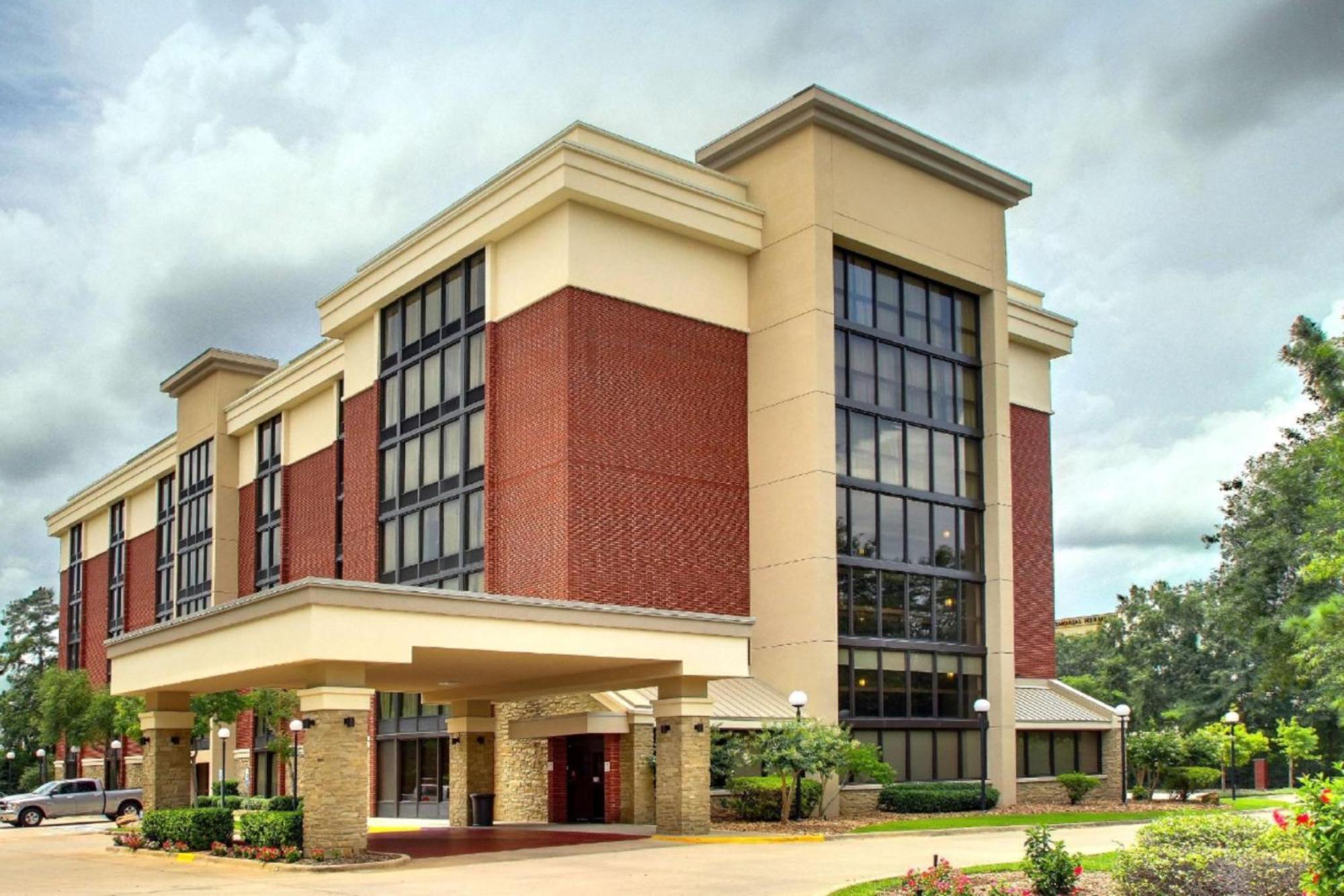 Heritage Inn & Suites The Woodlands, Trademark By Wyndham Екстер'єр фото