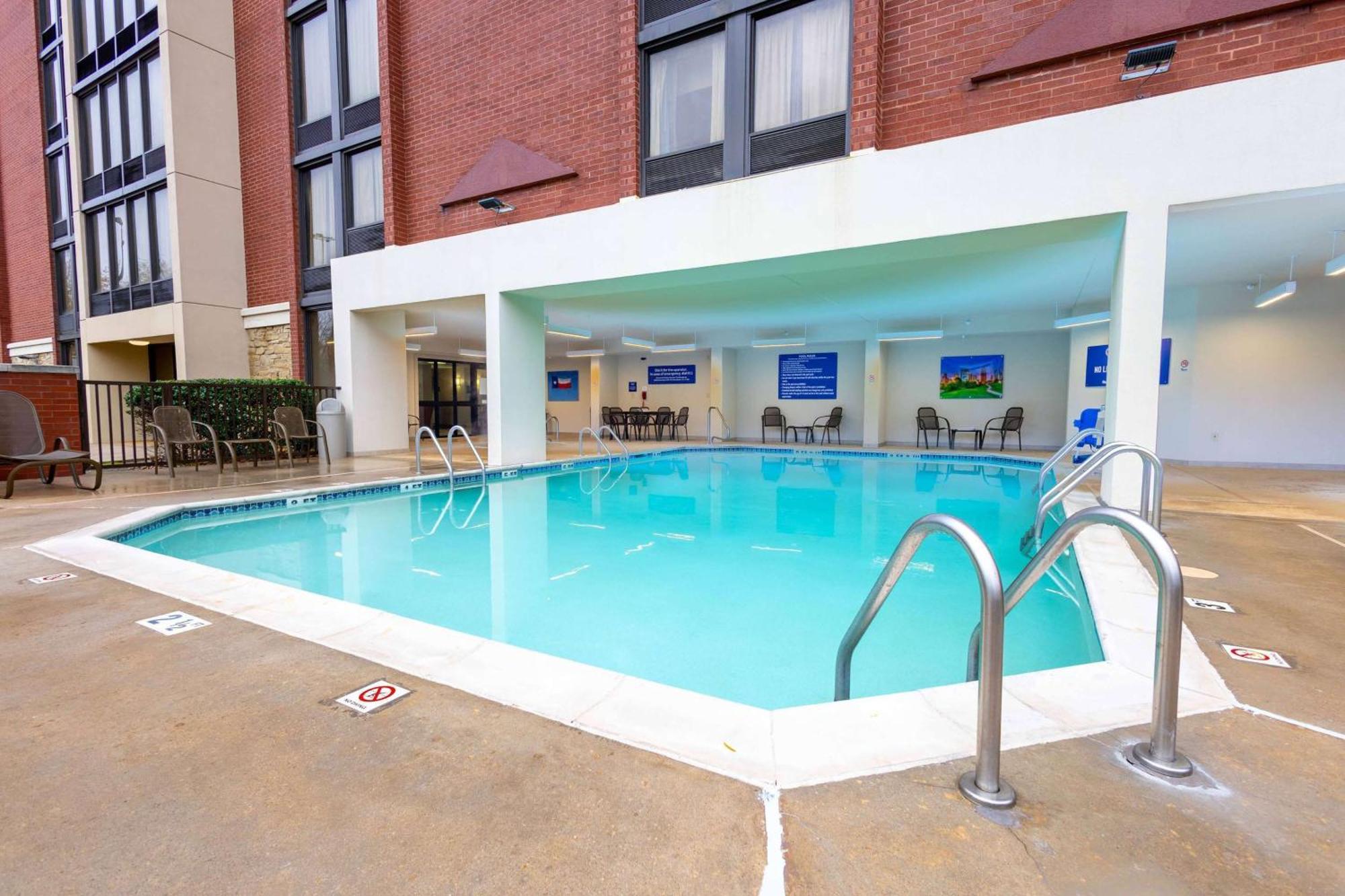 Heritage Inn & Suites The Woodlands, Trademark By Wyndham Екстер'єр фото